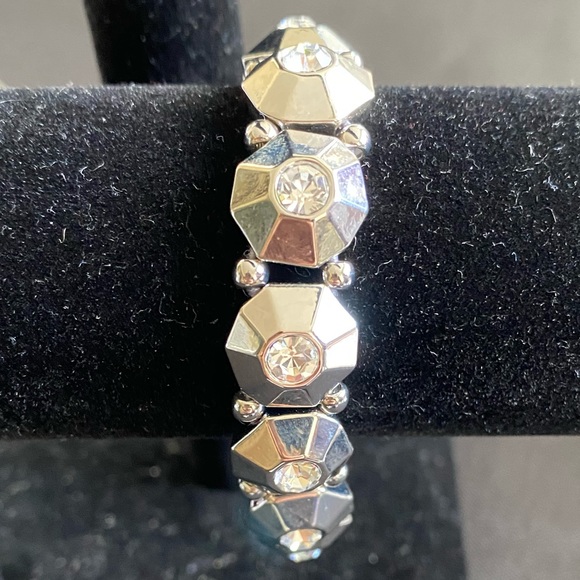 Bracelet - Picture 2 of 2